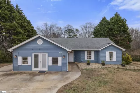 687 Robinson Rd, Greer, SC 29651 photo 2