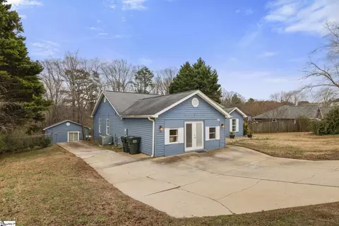 687 Robinson Rd, Greer, SC 29651 photo 4