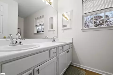 687 Robinson Rd, Greer, SC 29651 photo 33
