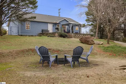 687 Robinson Rd, Greer, SC 29651 photo 8