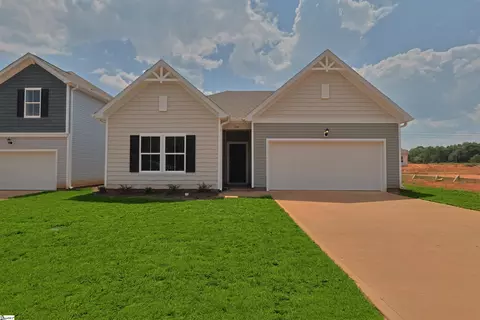 208 Green Pasture Rd, Fountain Inn, SC 29644