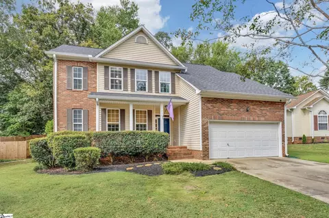 111 Golden Crest Ct, Mauldin, SC 29662