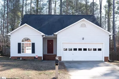 9 Colombard Ct, Mauldin, SC 29662