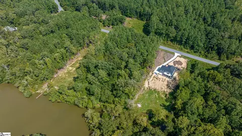 930 Eagles Harbor Dr, Hodges, SC 29653 photo 5