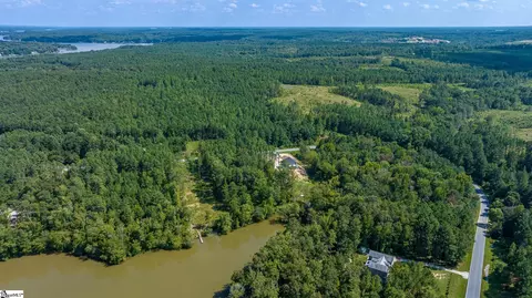 930 Eagles Harbor Dr, Hodges, SC 29653 photo 15