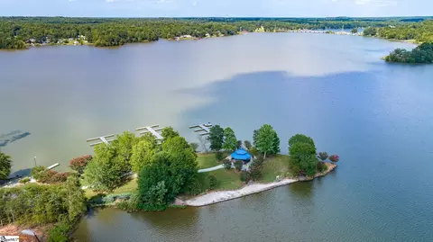 930 Eagles Harbor Dr, Hodges, SC 29653 photo 18