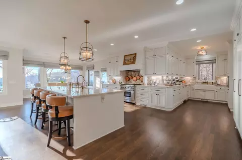 Kitchen - 202 Eagle Rock Rd, Landrum, SC 29356 photo 2 of 7