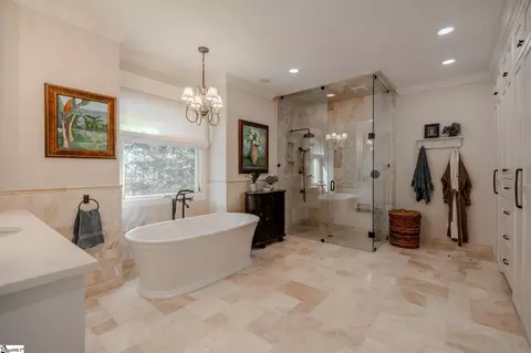 Bath - 202 Eagle Rock Rd, Landrum, SC 29356 photo 3 of 5