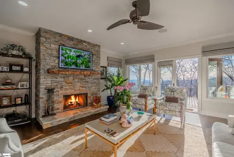 Living - 202 Eagle Rock Rd, Landrum, SC 29356 photo 2 of 5