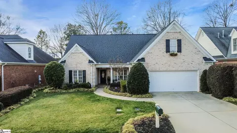 225 Bouchillion Dr, Greenville, SC 29615