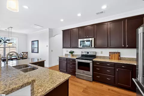 Kitchen - 716 Wynborne Ln, Moore, SC 29369 photo 1 of 5