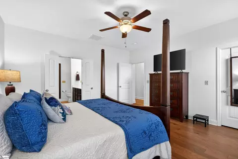 Bedroom - 716 Wynborne Ln, Moore, SC 29369 photo 5 of 10