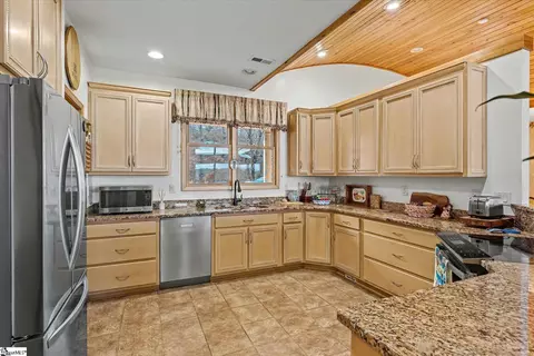 122 Skyview Dr, Walhalla, SC 29691 photo 7