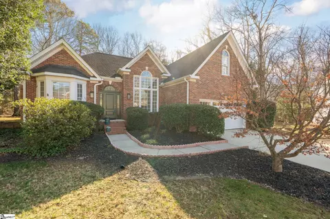 23 Overcup Ct, Greer, SC 29650