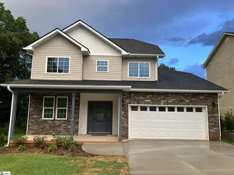 405 Landstone Ter, Boiling Springs, SC 29316