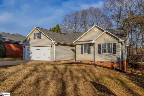 353 Worthington Cir, Spartanburg, SC 29303