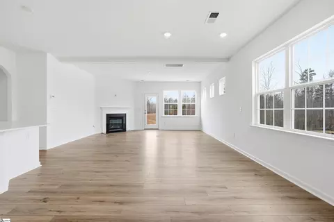 389 Timberidge Rd, Enoree, SC 29335 photo 9