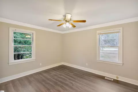 701 W Greer St, Honea Path, SC 29654 photo 15