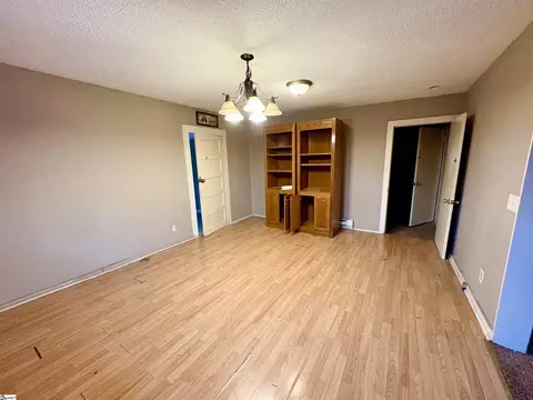 14 Mccaughrin St, Pelzer, SC 29669 photo 3