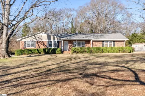 513 Garrison Rd, Simpsonville, SC 29681