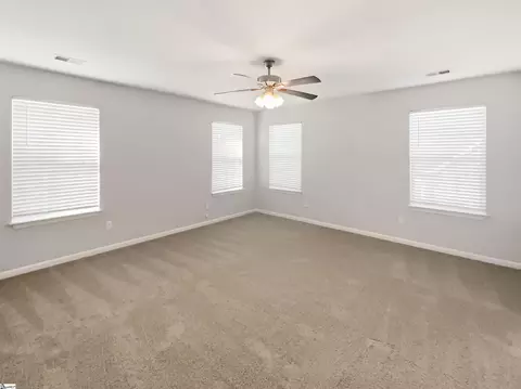 605 N Meadows Ln, Easley, SC 29642 photo 4