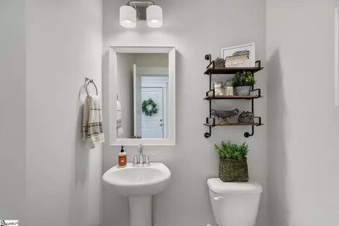 Entry Way - 568 Backacre Ct, Greer, SC 29651 photo 7 of 11