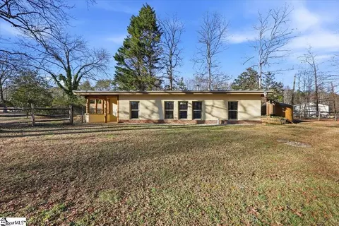 20 Hudson Rd, Travelers Rest, SC 29690