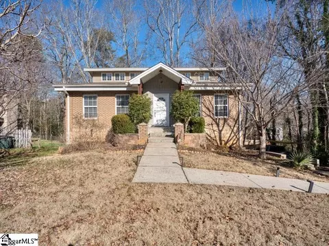 1712 Winding Way, Taylors, SC 29687