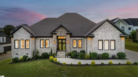 610 Crowe Creek Trl, Inman, SC 29349