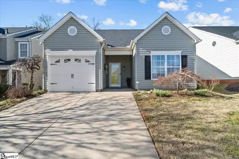 408 Bridgewood Ct, Boiling Springs, SC 29316