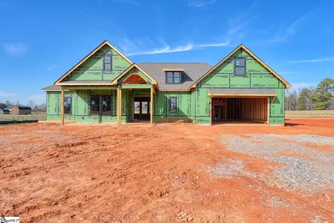 812 Old Island Ford Rd, Chesnee, SC 29323