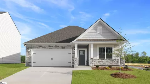 211 Alistar Ave, Gray Court, SC 29645