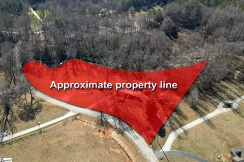581 Flynn Rd, Greer, SC 29651