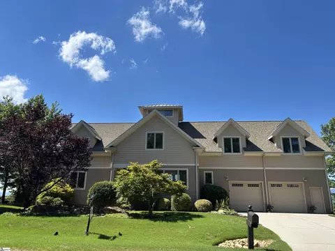 420 Packs Mountain Ridge Rd, Taylors, SC 29687