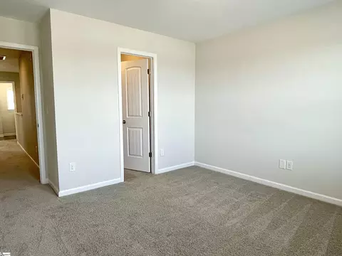 Bedroom - 105 Viewmont Dr, Duncan, SC 29334 photo 1 of 3