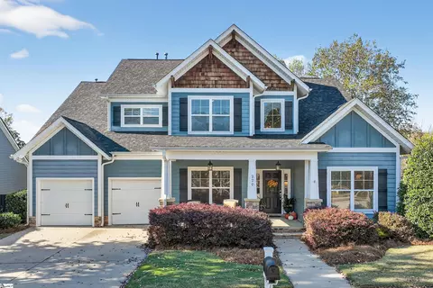 220 Clairhill Ct, Simpsonville, SC 29680