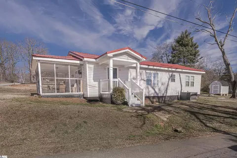 109 Pace St, Easley, SC 29640