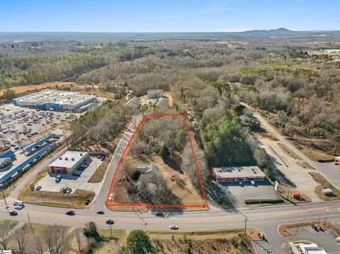 2663 Gentry Memorial Hwy, Pickens, SC 29671