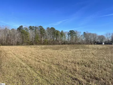 9901 Augusta Rd, Pelzer, SC 29669 photo 2