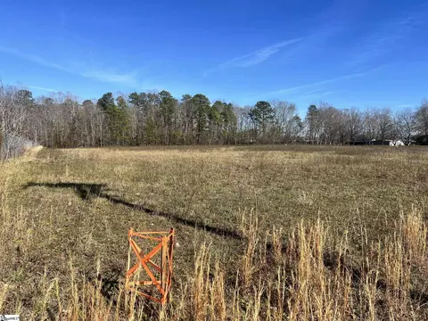 9901 Augusta Rd, Pelzer, SC 29669 photo 5