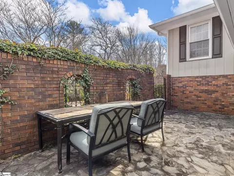 102 Memory Ln, Moore, SC 29369 photo 4