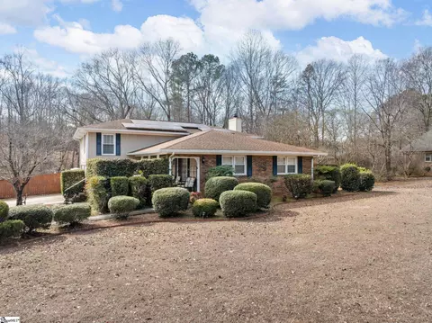 102 Memory Ln, Moore, SC 29369