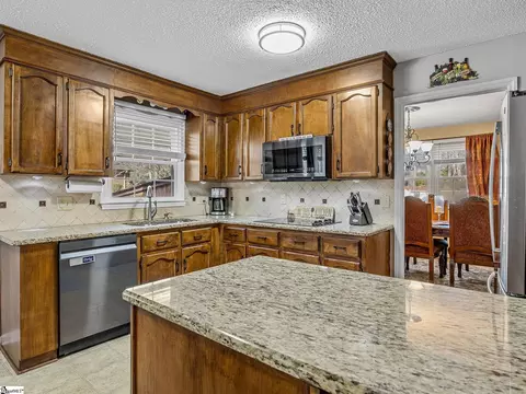 102 Memory Ln, Moore, SC 29369 photo 8