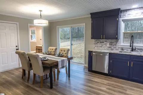 319 E Hampton Ave, Honea Path, SC 29654 photo 24