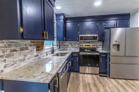 319 E Hampton Ave, Honea Path, SC 29654 photo 23