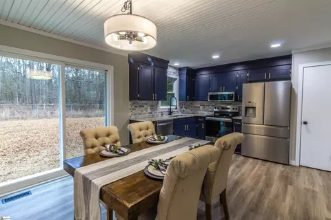 319 E Hampton Ave, Honea Path, SC 29654 photo 26