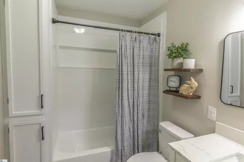 319 E Hampton Ave, Honea Path, SC 29654 photo 15