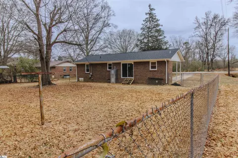 319 E Hampton Ave, Honea Path, SC 29654 photo 32