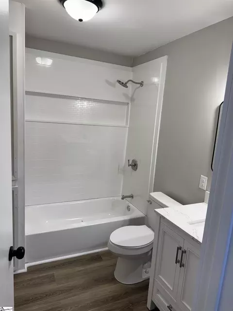 319 E Hampton Ave, Honea Path, SC 29654 photo 18