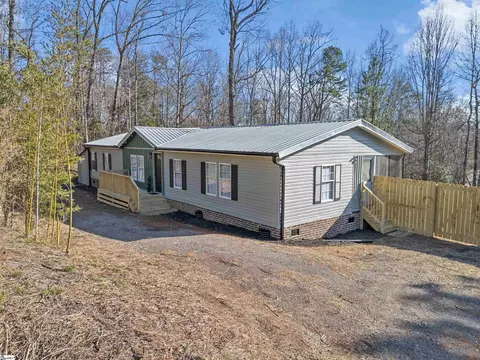 371 Forest Dale Rd, Marietta, SC 29661